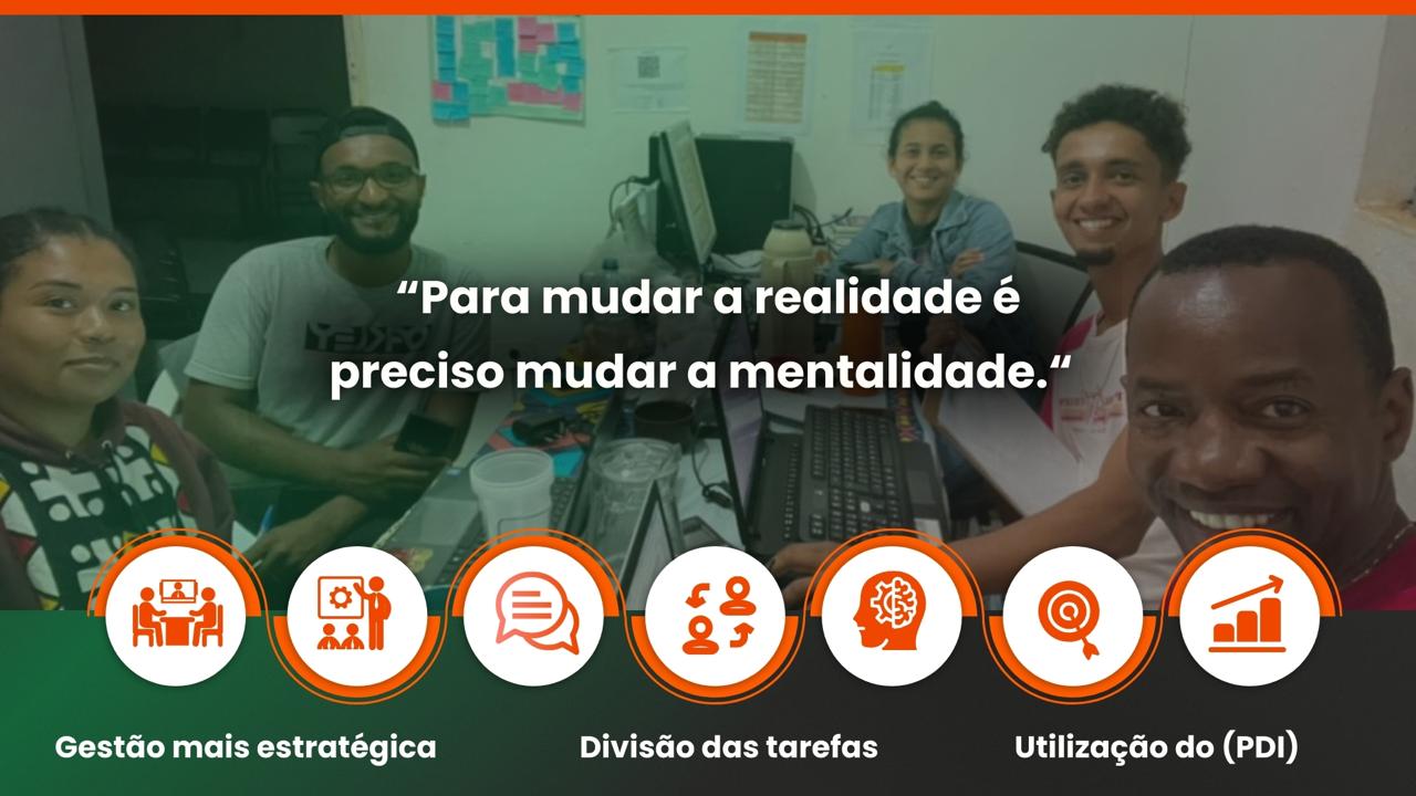 Grupo de jovens da administração .jpeg
